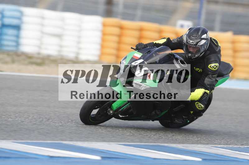 /Archiv-2024/01 26.-28.01.2024 Moto Center Thun Jerez/Gruppe gruen-green/48